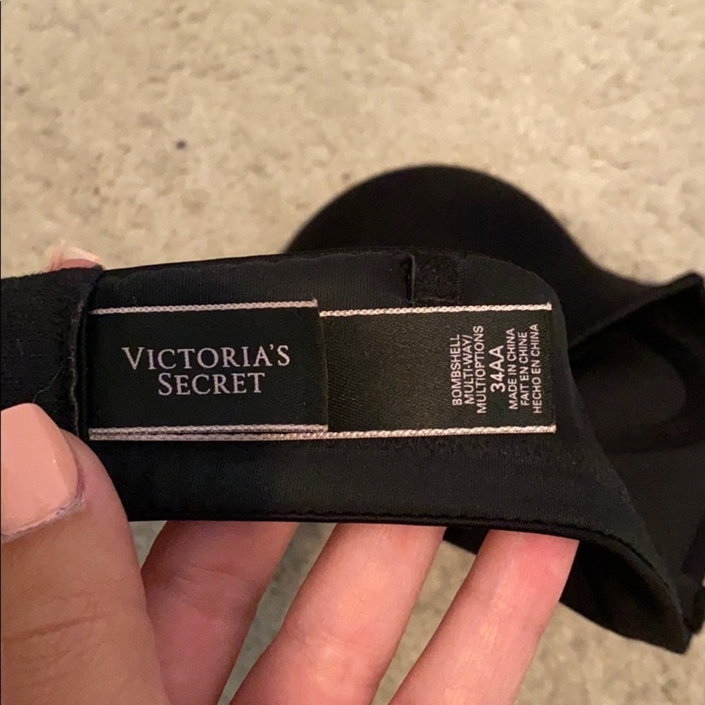 Victoria’s Secret Strapless Bombshell bra 34AA
